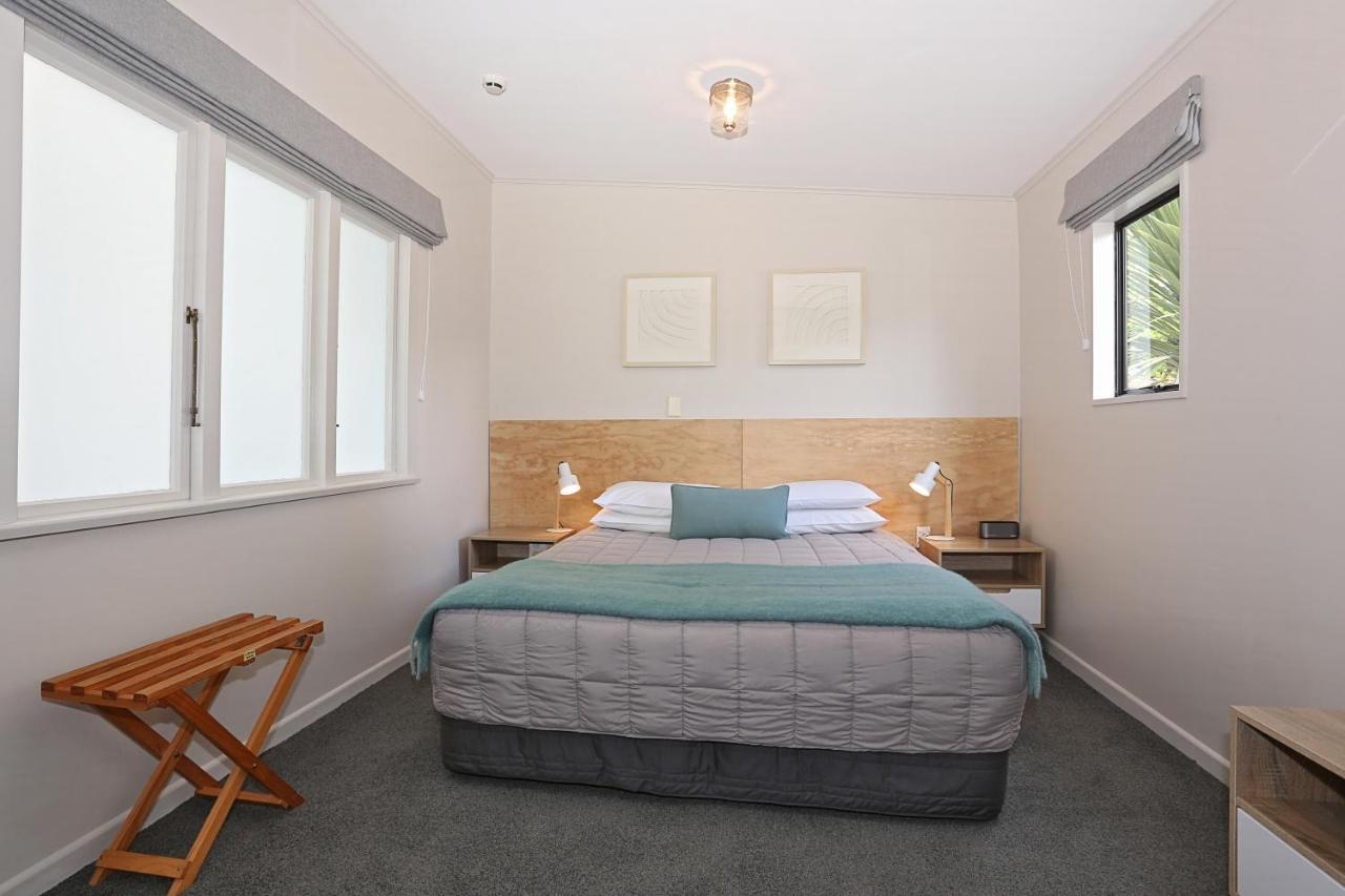 Shakespeare House Bed & Breakfast Te Anau Luaran gambar