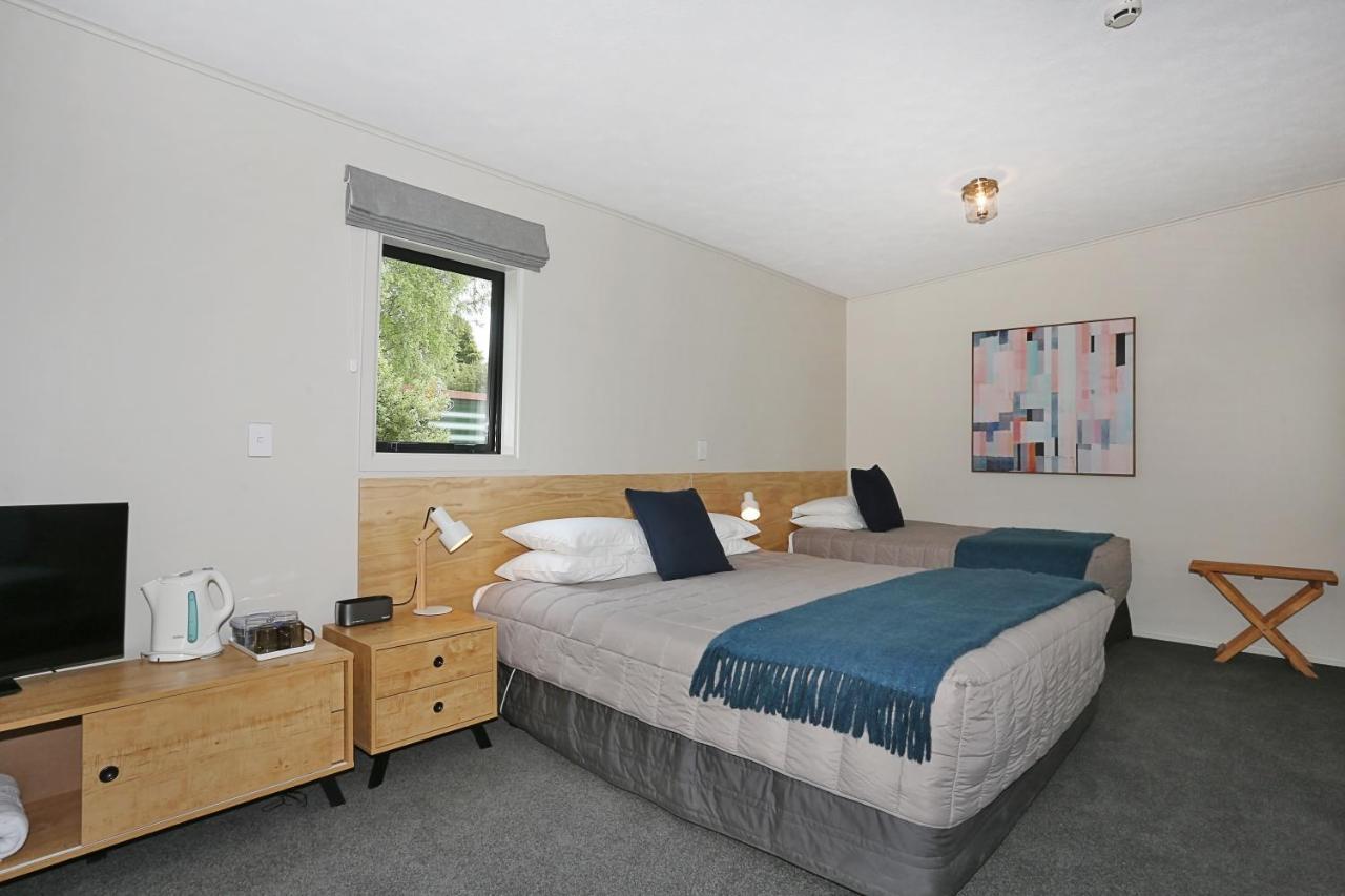 Shakespeare House Bed & Breakfast Te Anau Luaran gambar