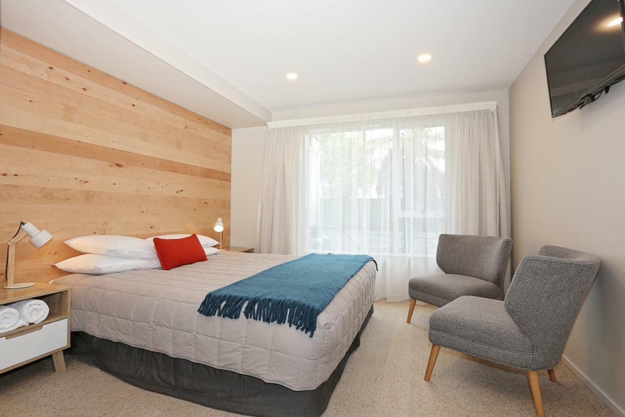 Shakespeare House Bed & Breakfast Te Anau Luaran gambar